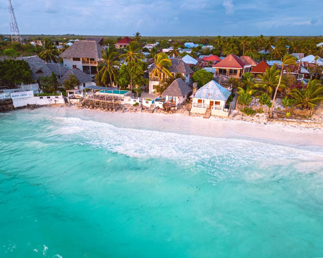 Red Monkey Beach Lodge Джамбиани Екстериор снимка